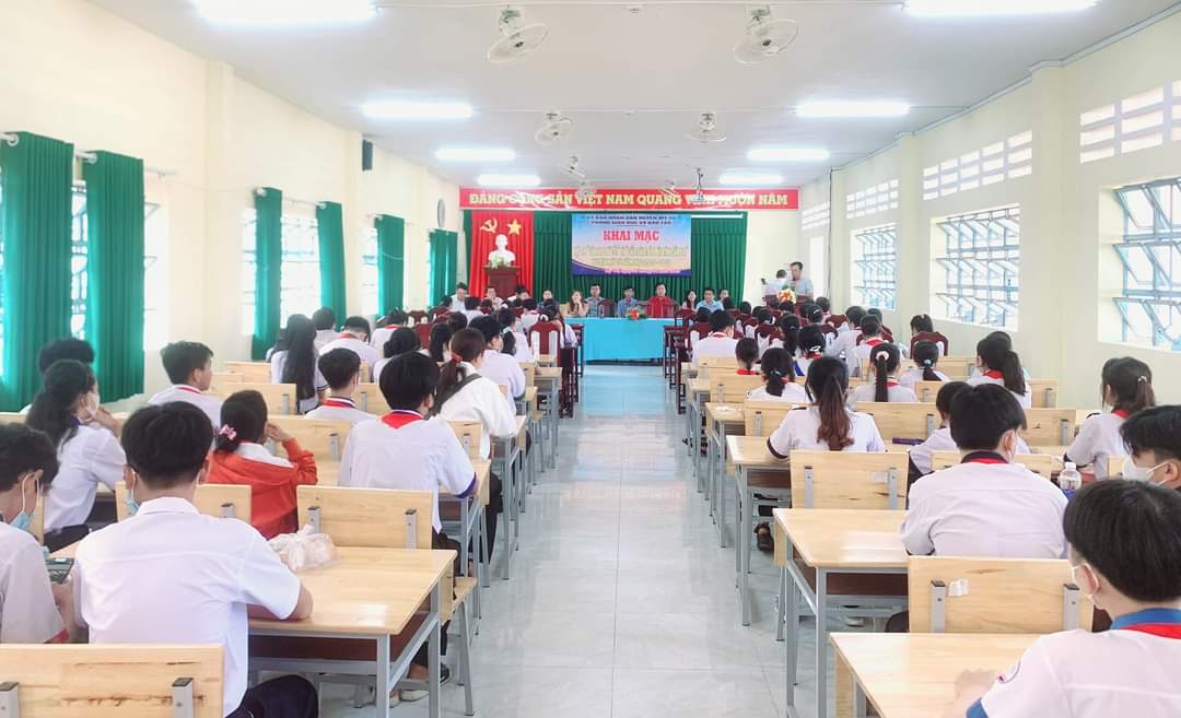 Kết quả cuộc thi “Văn hay - chữ tốt” và “Giải toán trên máy tính cầm tay” cấp Huyện năm học 2023 – 2024